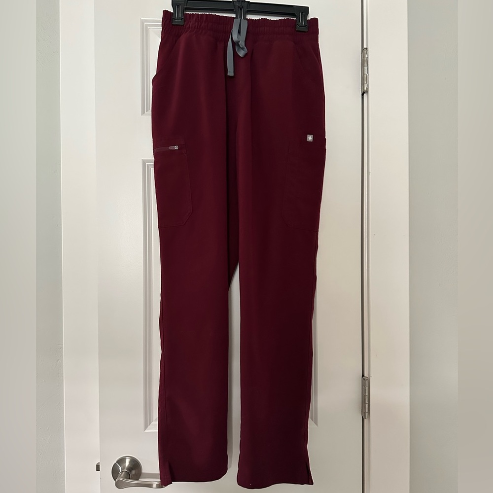 Figs high waisted scrub pants
